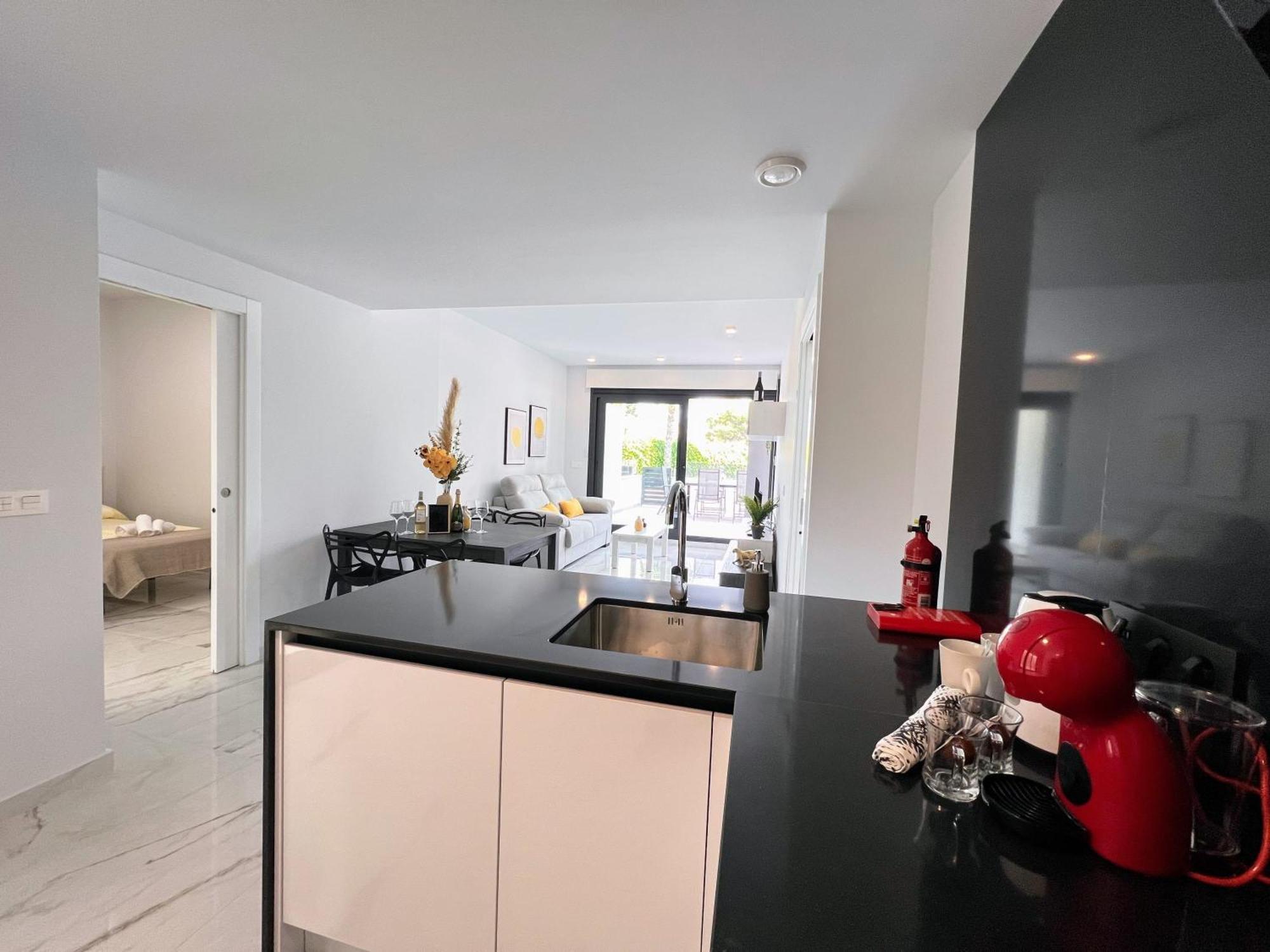 Modern Two Bedroom Ground Floor Apartment Duly7 Villamartin  Zewnętrze zdjęcie